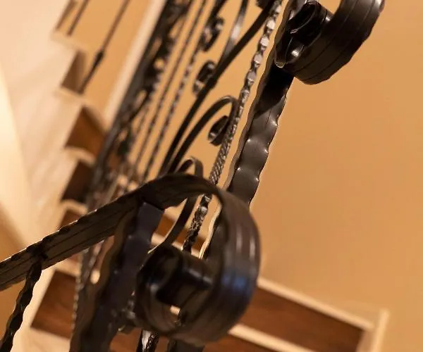 Pulpudeva Family Hotel