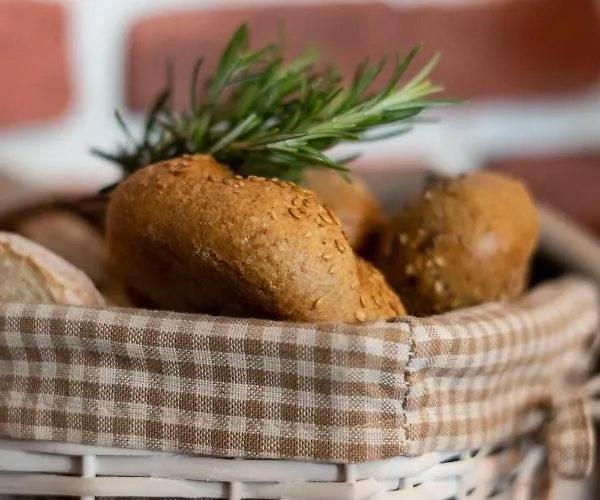 Pulpudeva Family Hotel